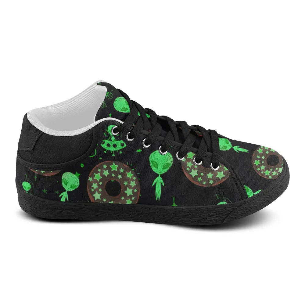 Alien Space Donut Men's Chukka Sneakers