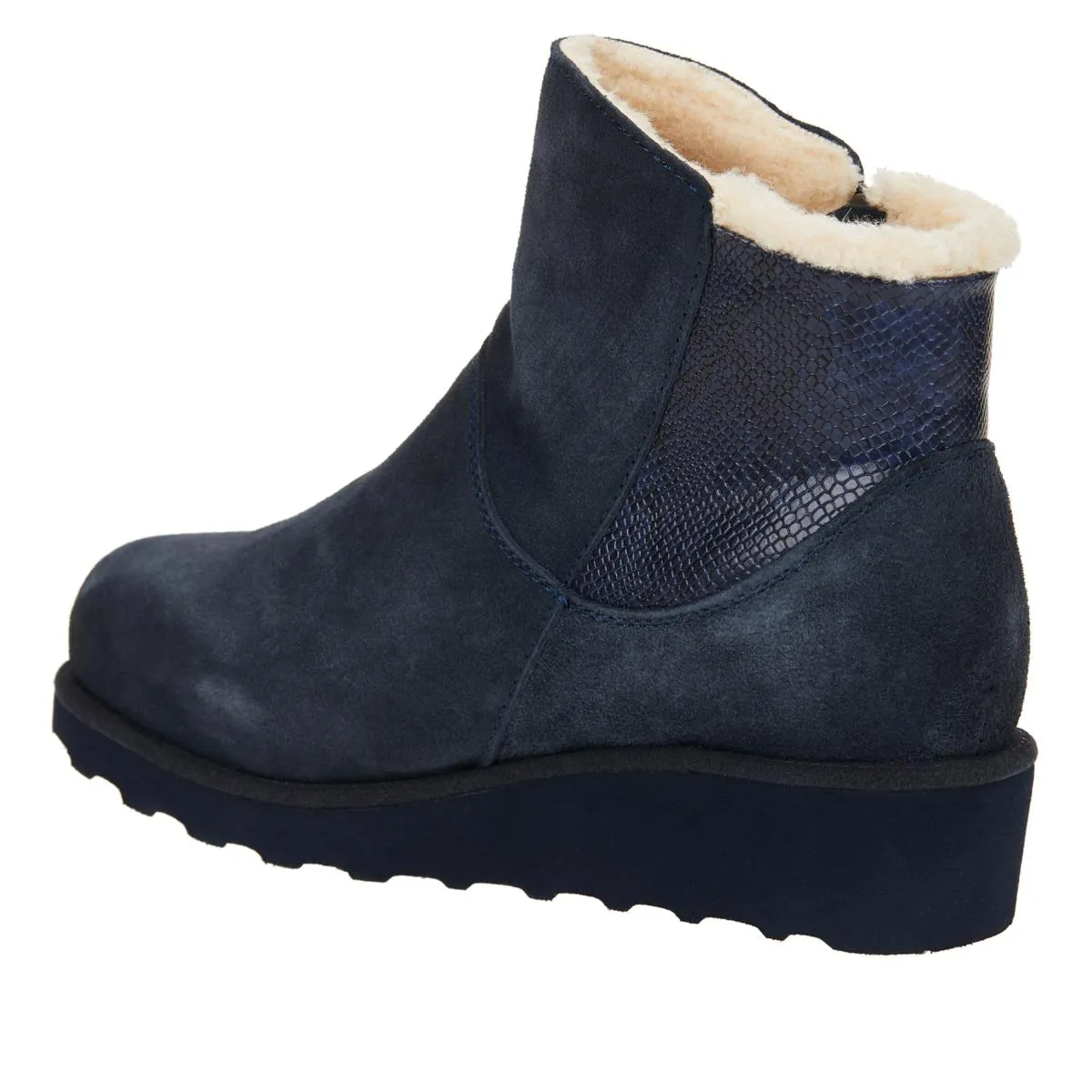      BEARPAW Megan Suede Water- and Stain-Repellent Boot     