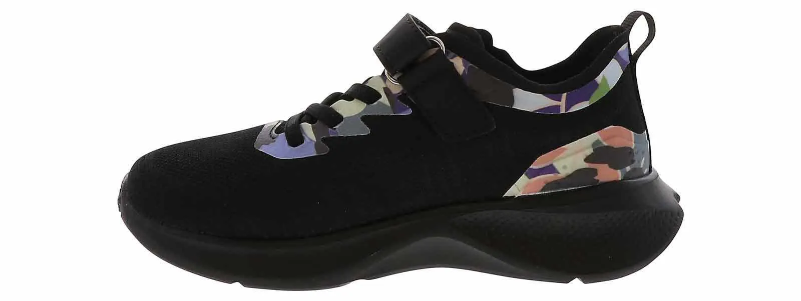 Charly Vermillion Youth Girls' (11-3) Running Shoe