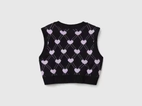 Cropped vest with heart motif - Black | Benetton