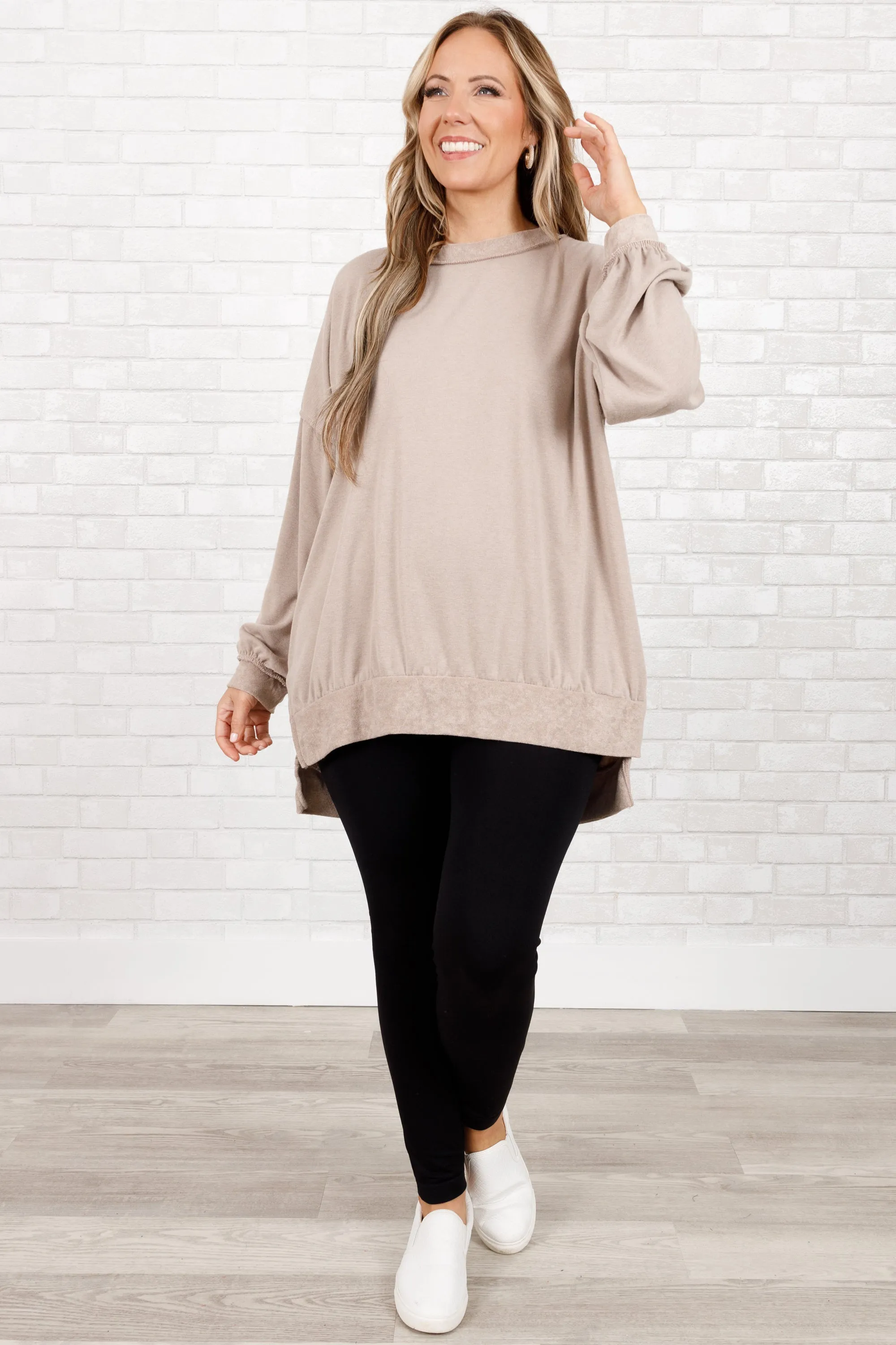 Gushing Gal Pullover, Taupe