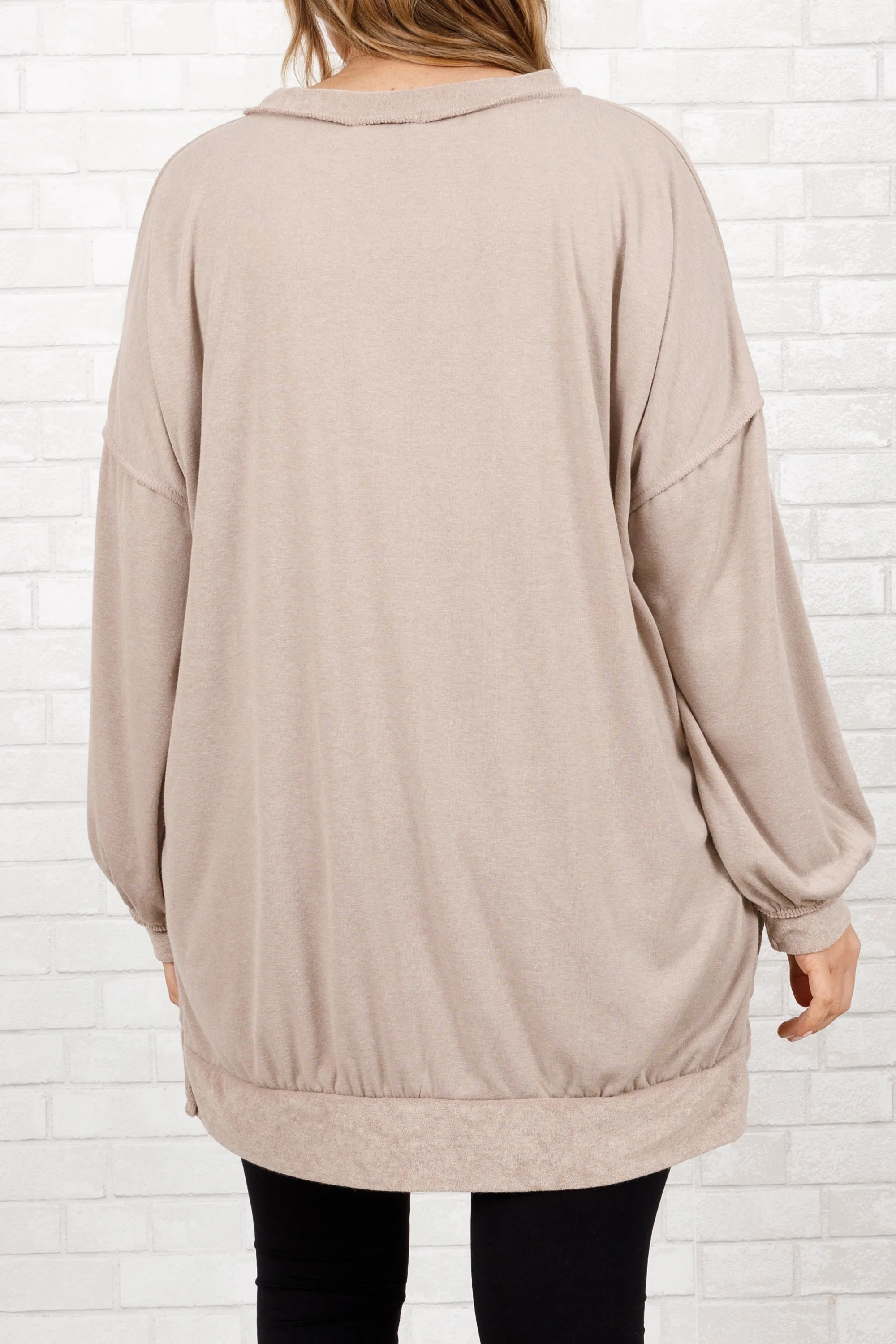 Gushing Gal Pullover, Taupe