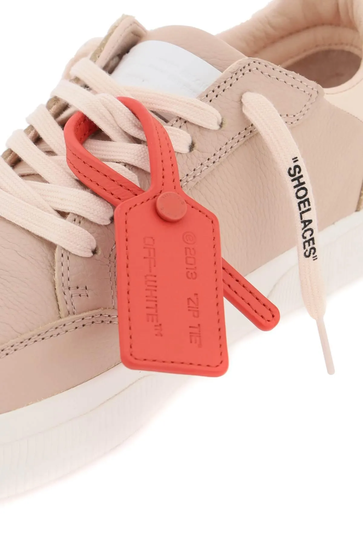 Off White    Off White Low Leather Vulcanized Sneakers For