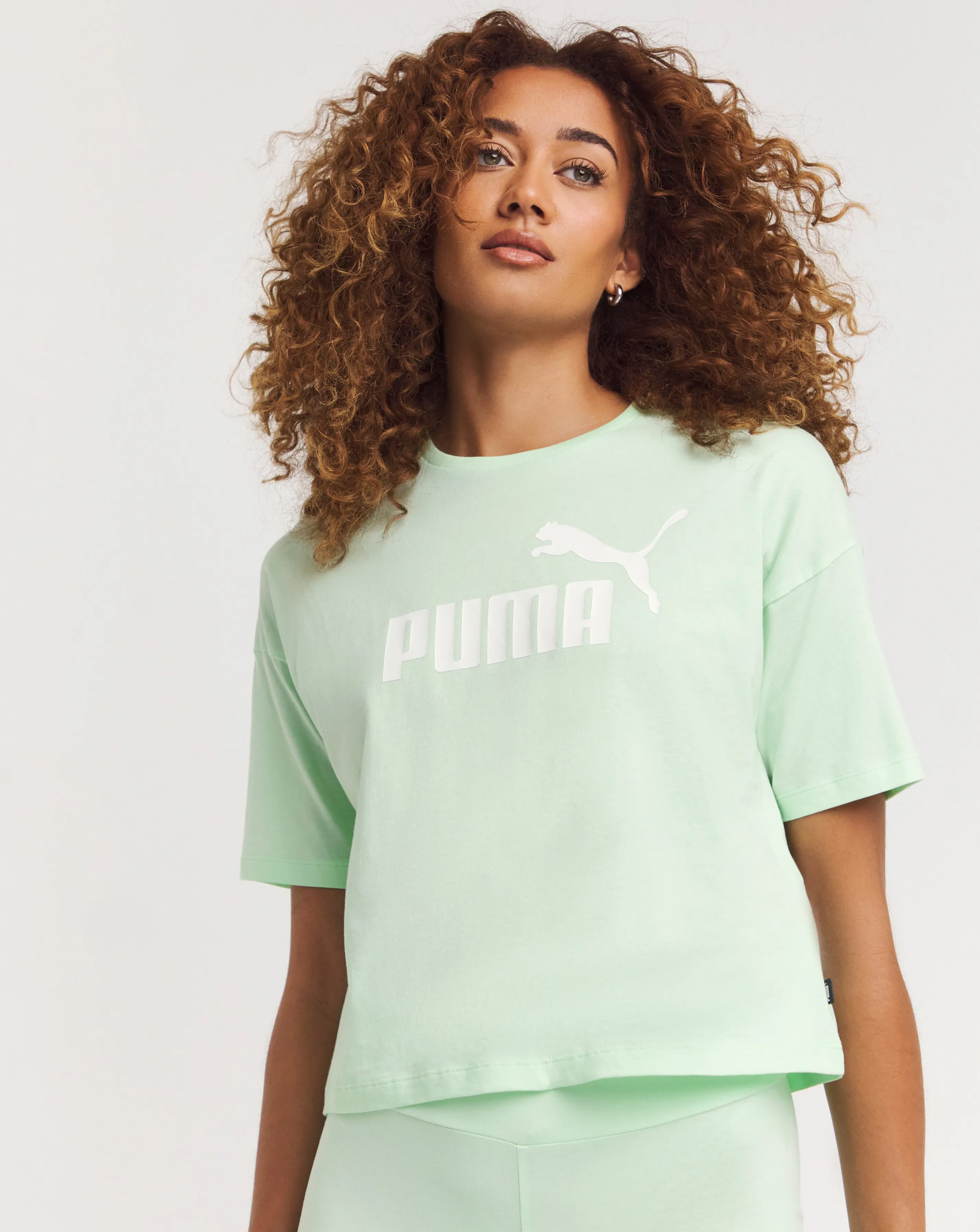 PUMA Essentials Cropped Logo T-Shirt