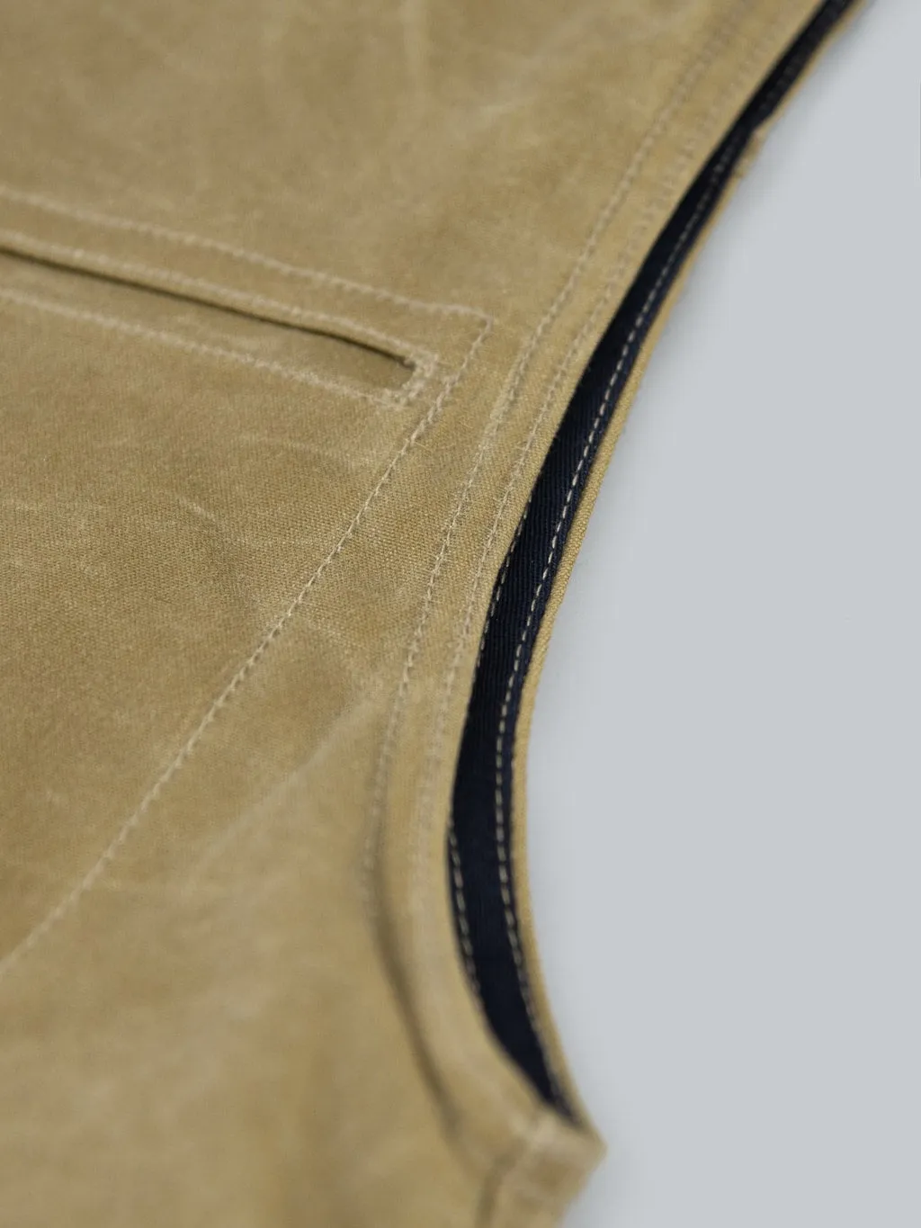 Rogue Territory Waxed Canvas Supply Vest Tan