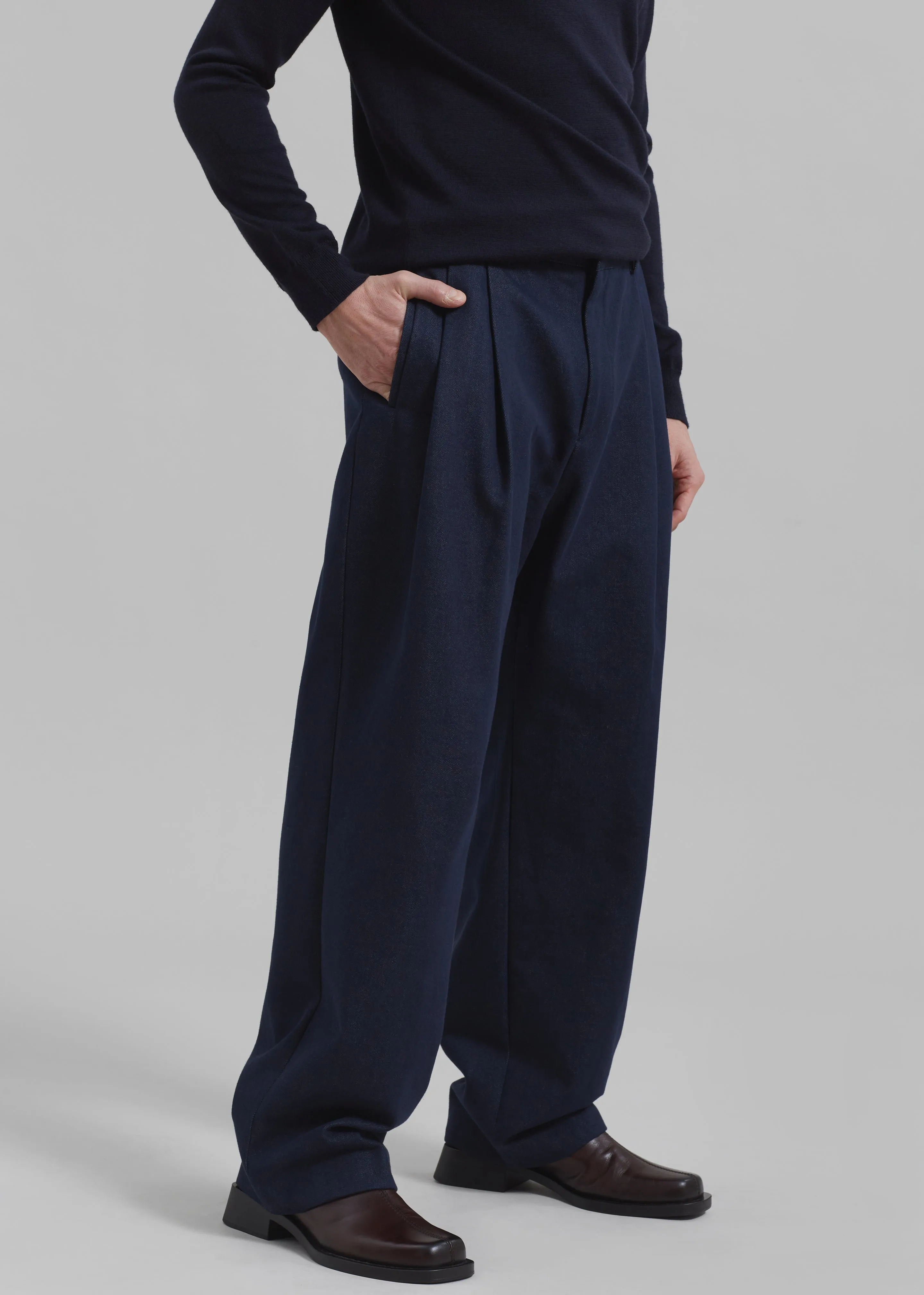 Stephen Pleated Denim Trousers - Navy