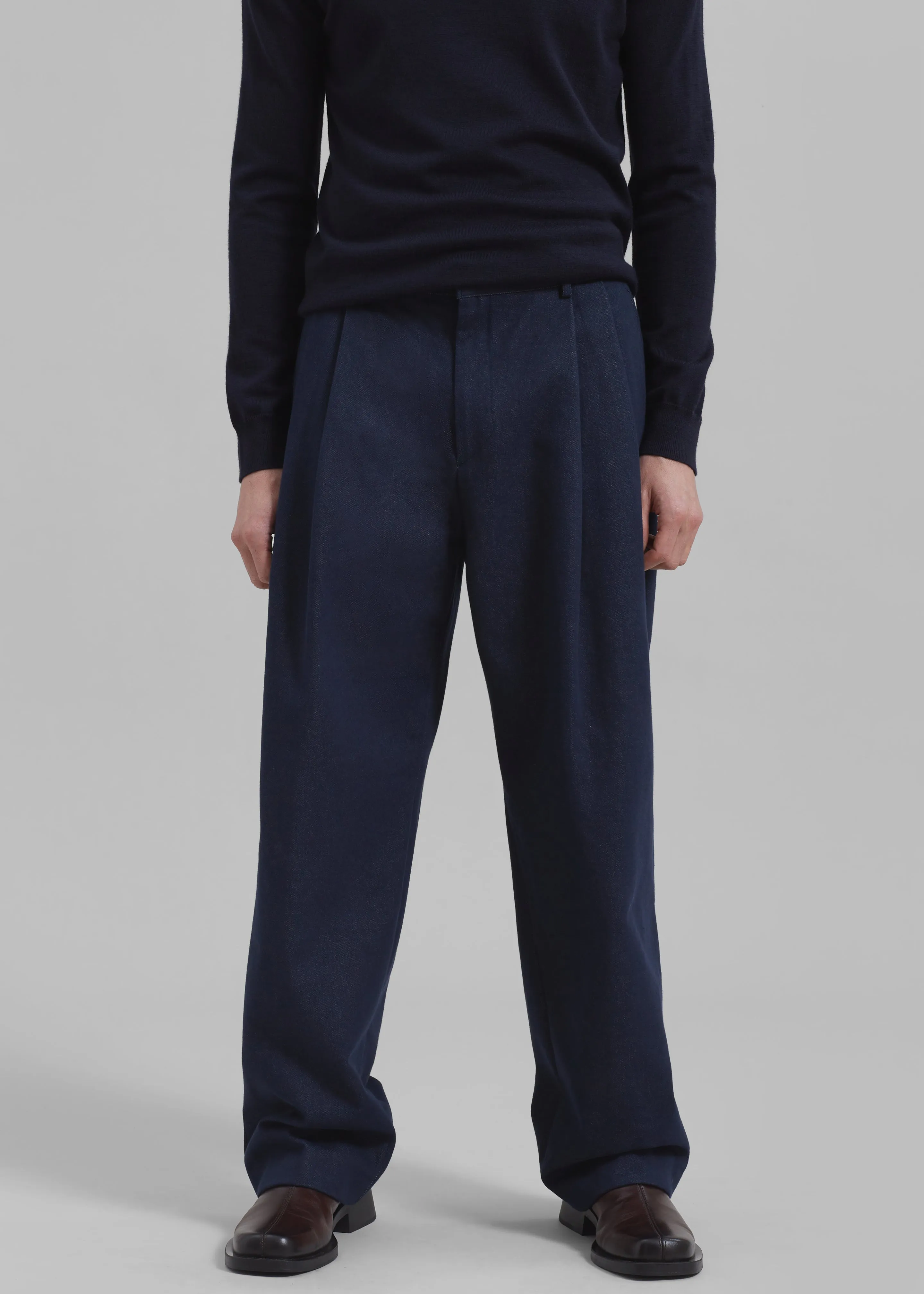 Stephen Pleated Denim Trousers - Navy