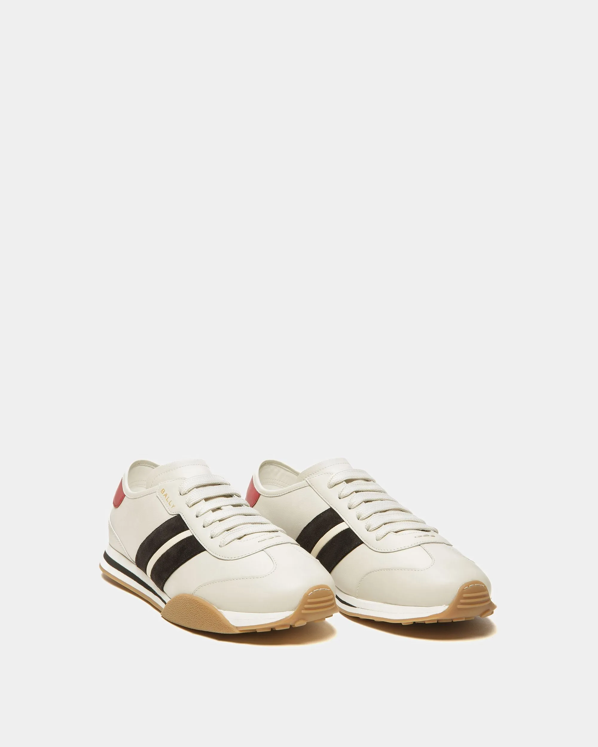 Sussex Sneakers In Dusty White Leather 