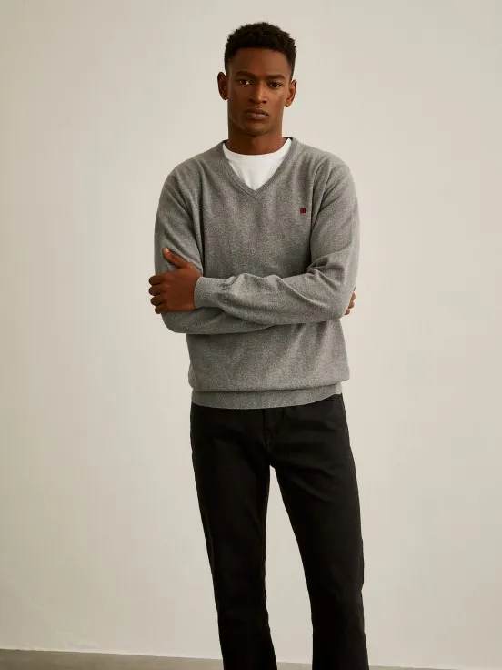 V-neck pullover in cotton and cashmere