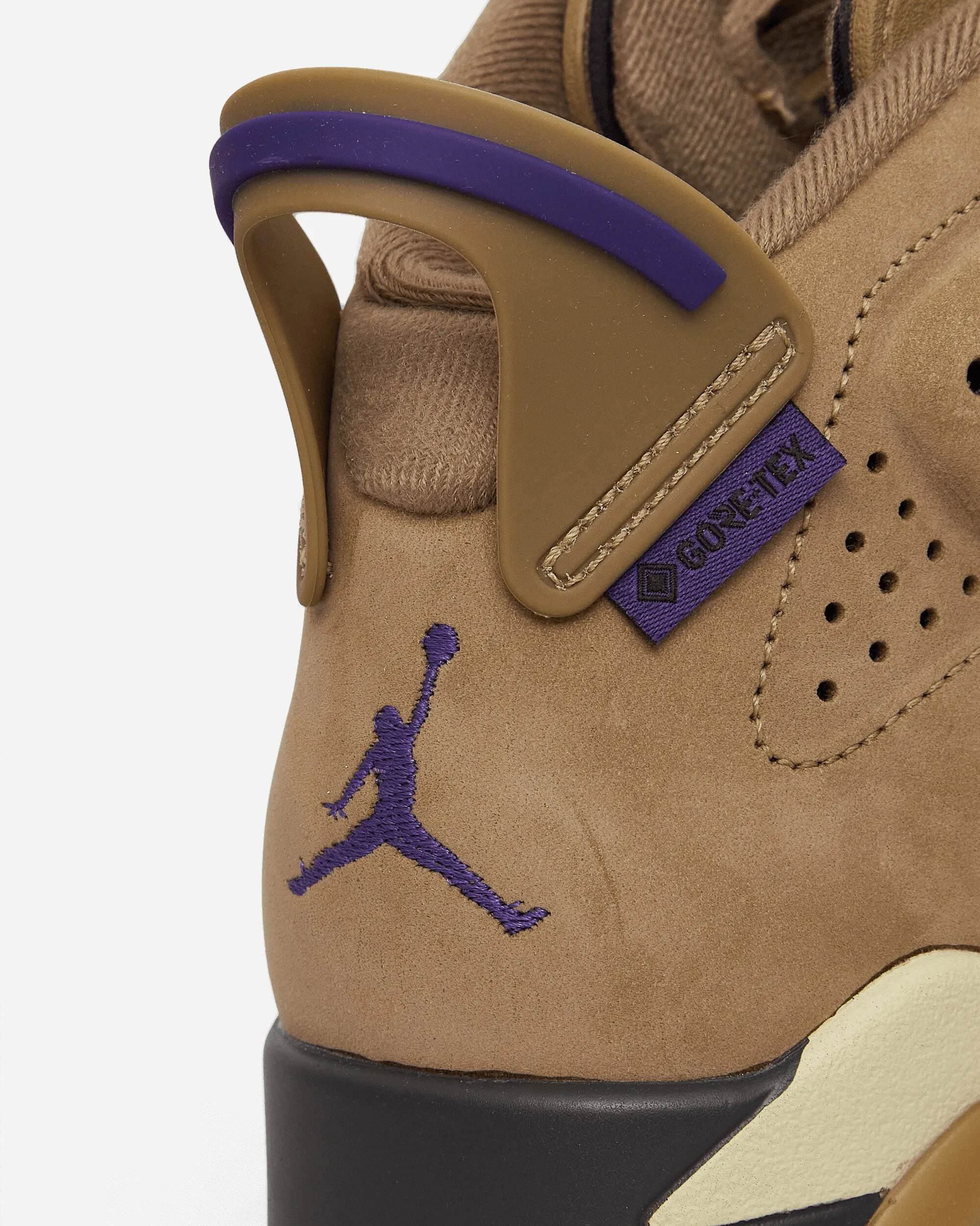 WMNS Air Jordan 6 GORE-TEX Sneakers Brown Kelp / Team Gold